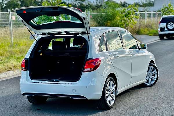 2016 Mercedes-Benz B-Class B180 W246