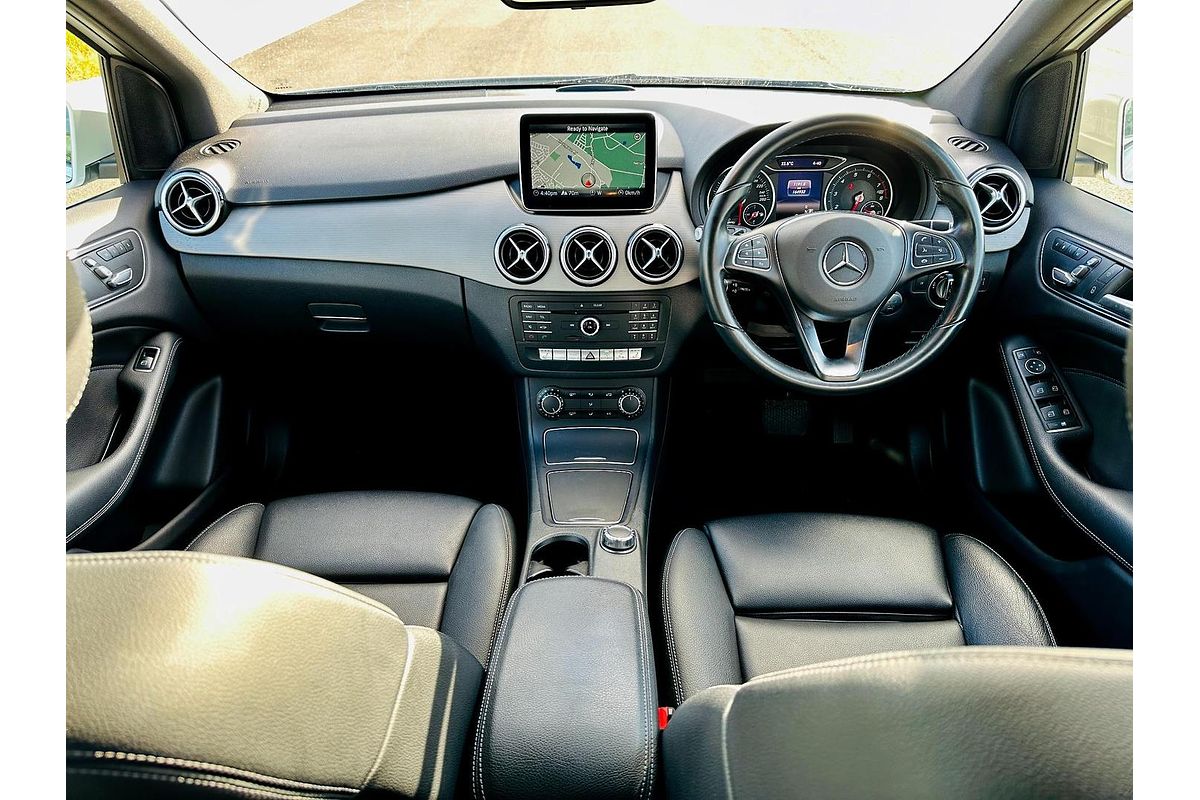 2016 Mercedes-Benz B-Class B180 W246