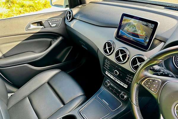 2016 Mercedes-Benz B-Class B180 W246