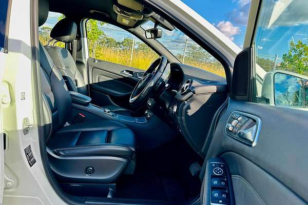 2016 Mercedes-Benz B-Class B180 W246