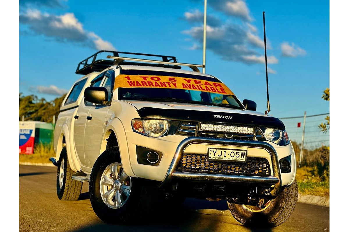 2014 Mitsubishi Triton GLX MN 4X4
