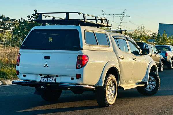 2014 Mitsubishi Triton GLX MN 4X4