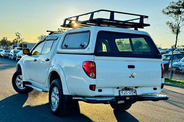 2014 Mitsubishi Triton GLX MN 4X4