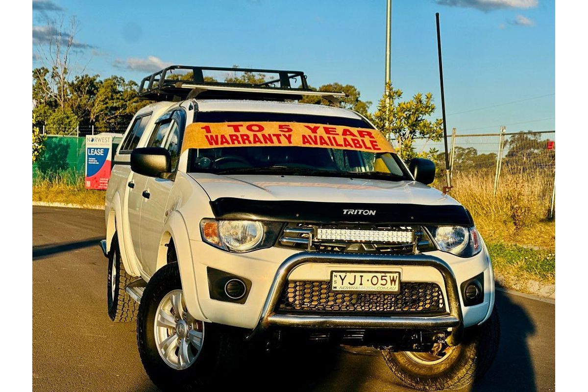 2014 Mitsubishi Triton GLX MN 4X4