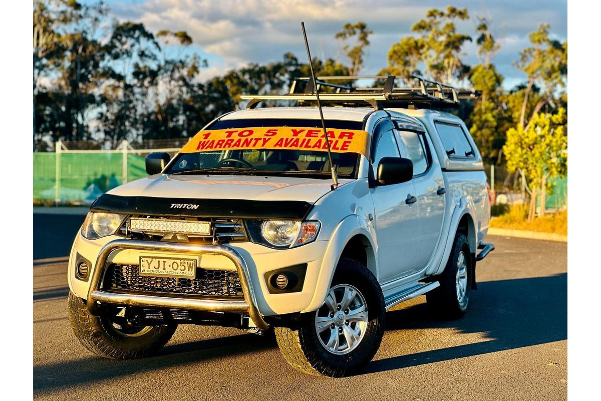 2014 Mitsubishi Triton GLX MN 4X4