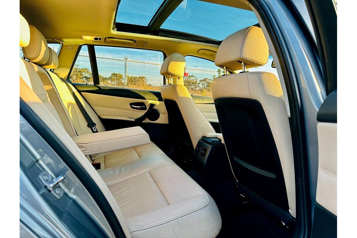 2010 BMW 3 Series 320d Lifestyle E91