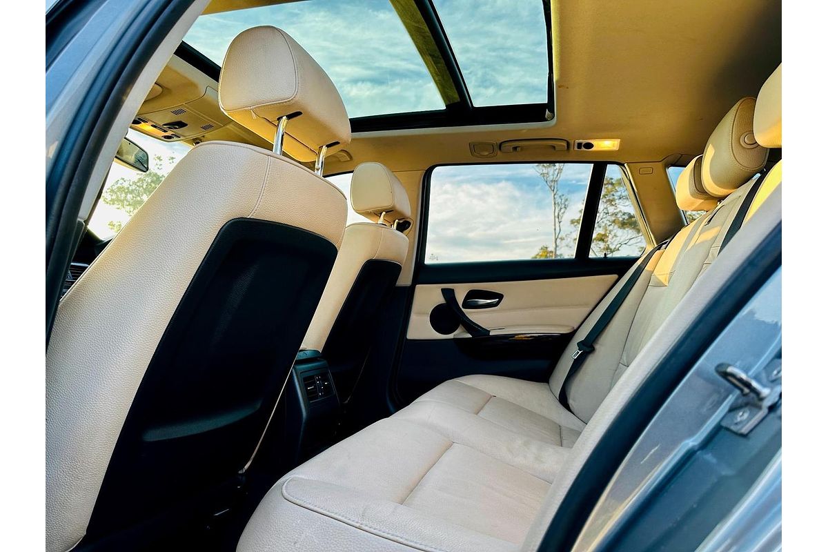 2010 BMW 3 Series 320d Lifestyle E91