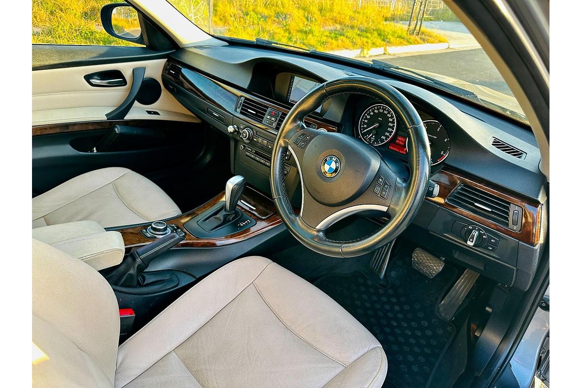 2010 BMW 3 Series 320d Lifestyle E91