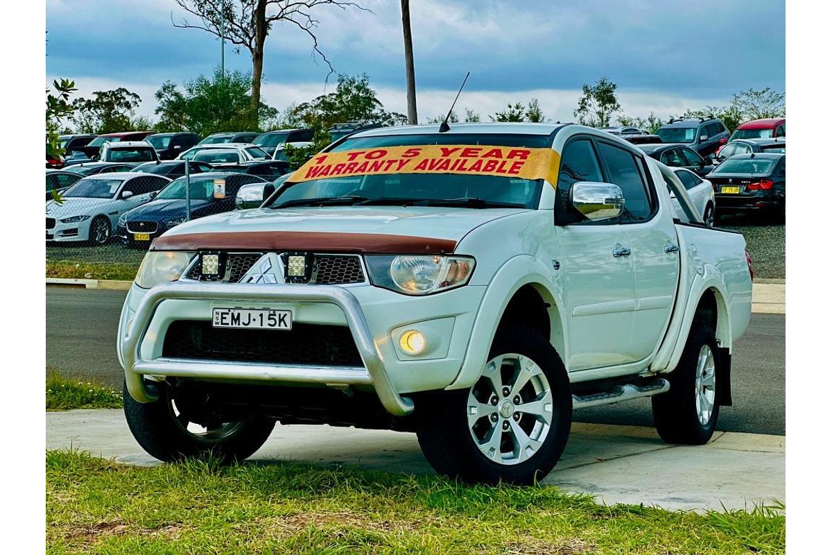 2014 Mitsubishi Triton GLX-R MN 4X4
