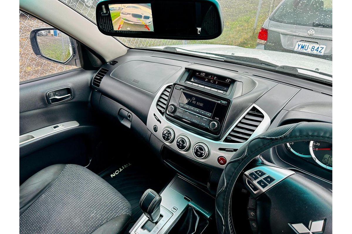 2014 Mitsubishi Triton GLX-R MN 4X4