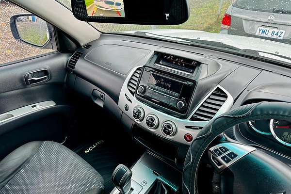 2014 Mitsubishi Triton GLX-R MN 4X4