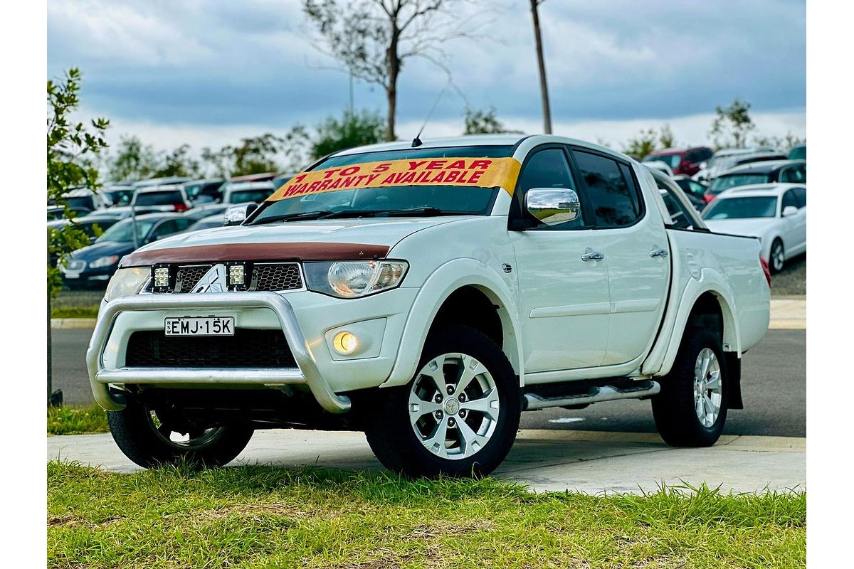 2014 Mitsubishi Triton GLX-R MN 4X4