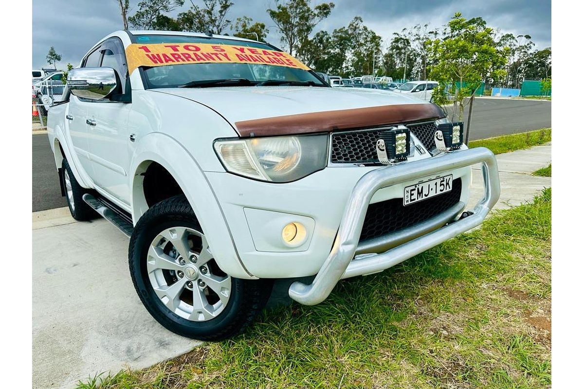 2014 Mitsubishi Triton GLX-R MN 4X4