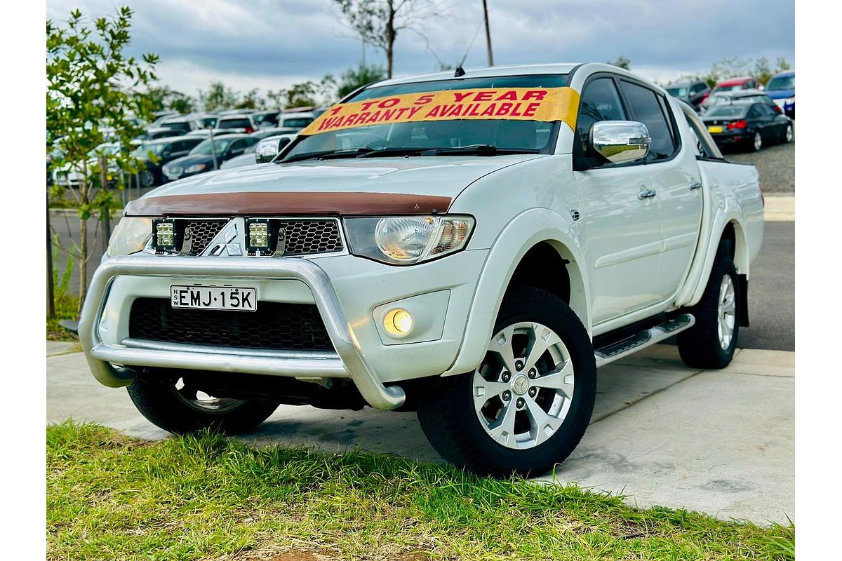 2014 Mitsubishi Triton GLX-R MN 4X4