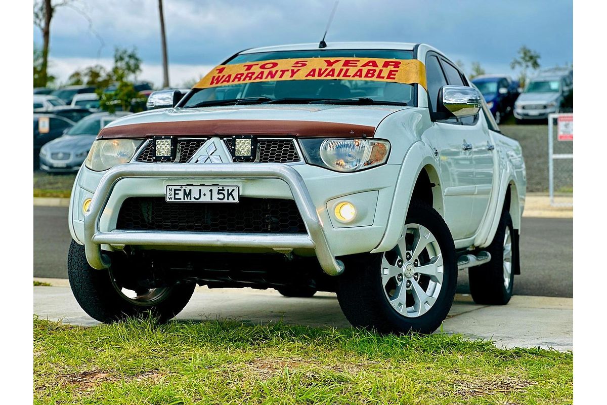 2014 Mitsubishi Triton GLX-R MN 4X4
