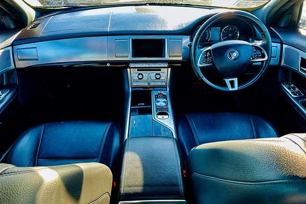 2014 Jaguar XF Luxury X250