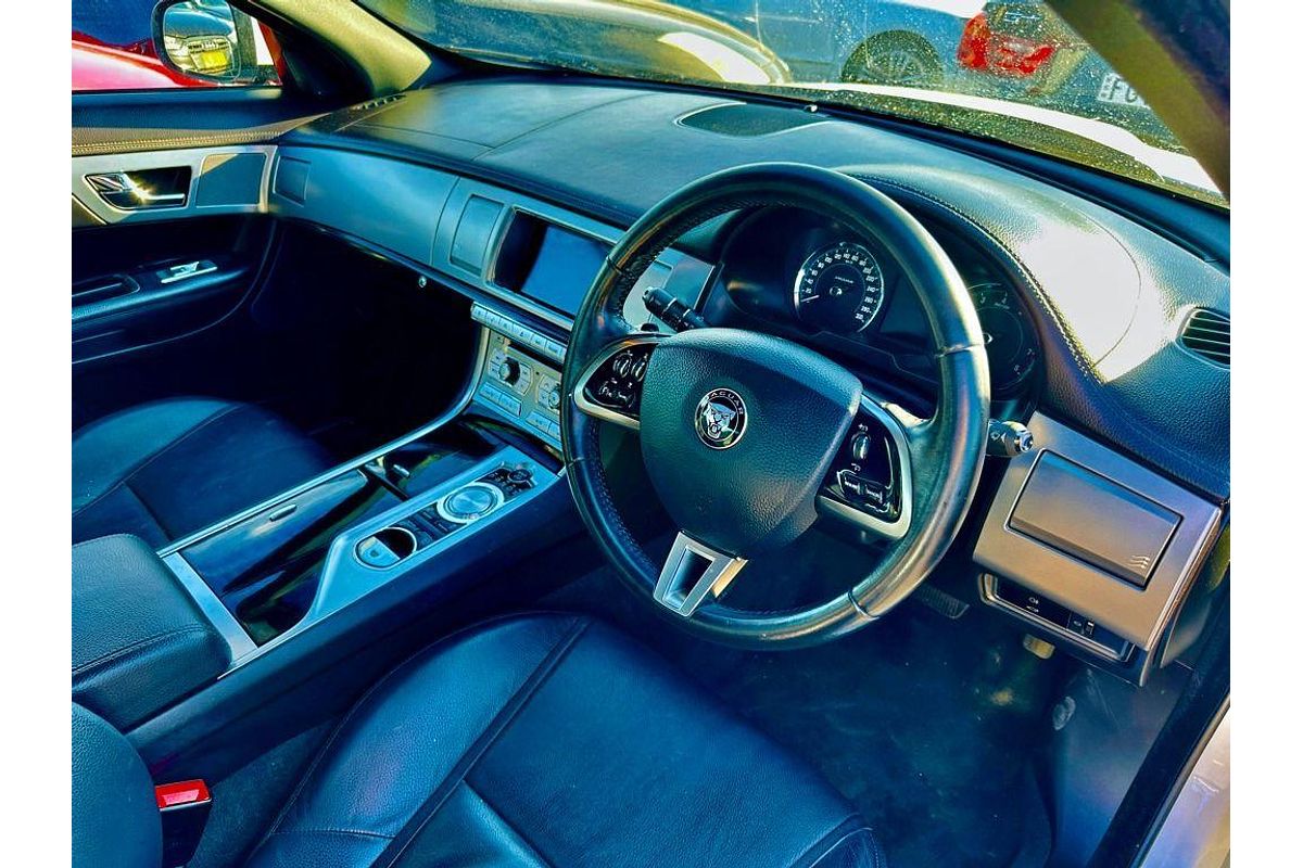 2014 Jaguar XF Luxury X250