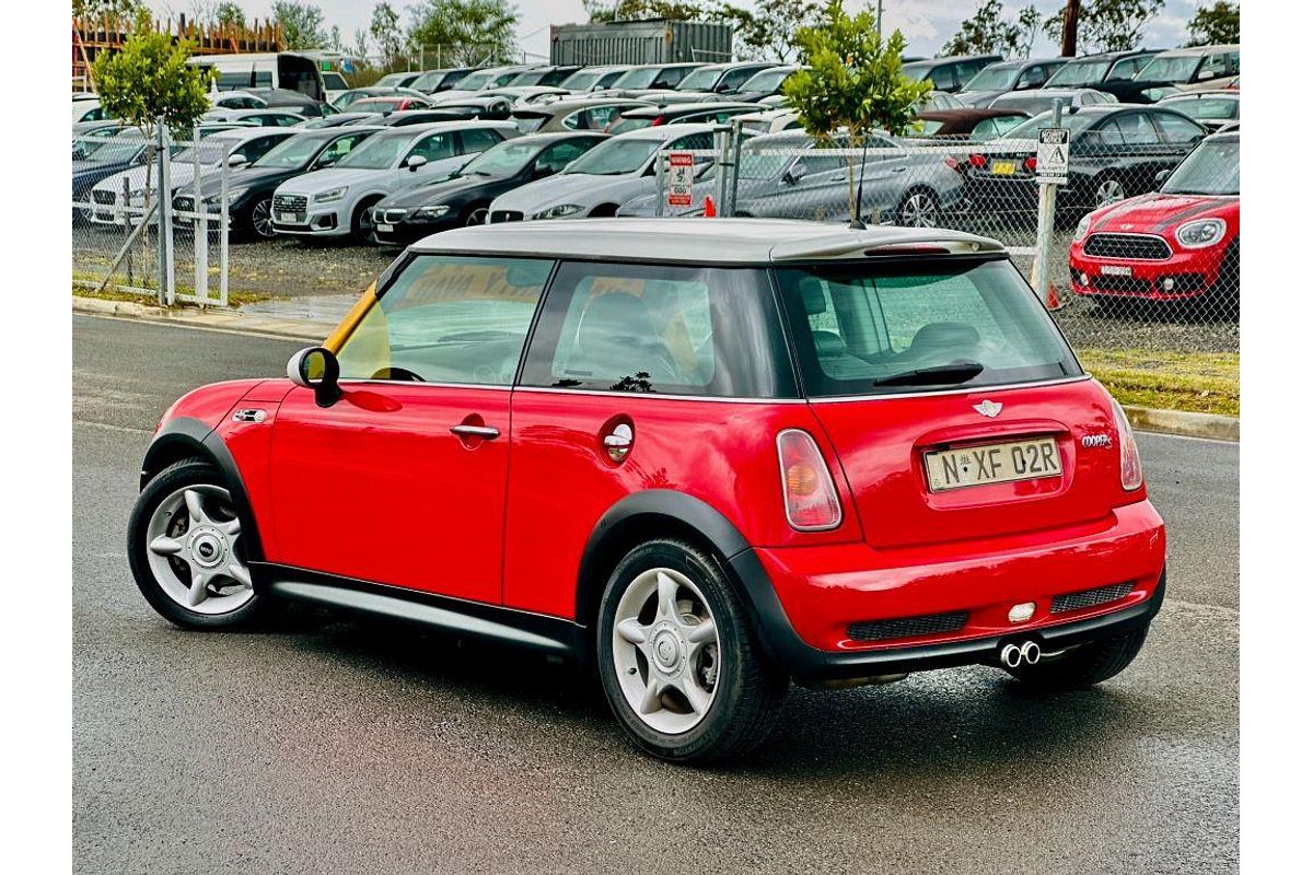 2004 MINI Cabrio Cooper S R52