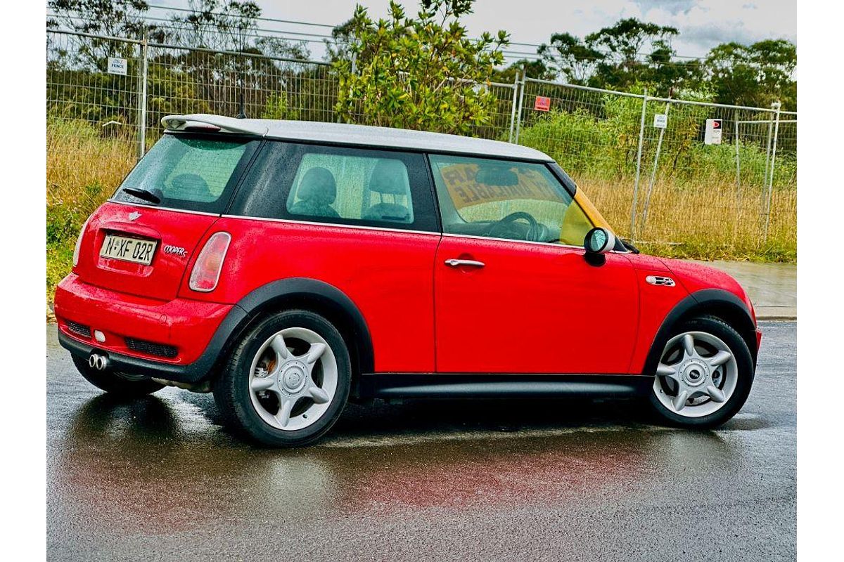 2004 MINI Cabrio Cooper S R52