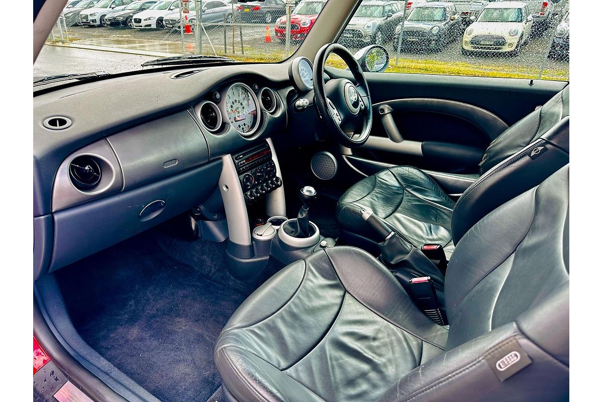 2004 MINI Cabrio Cooper S R52