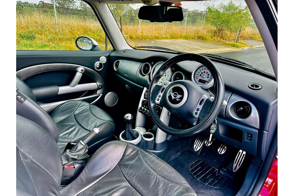 2004 MINI Cabrio Cooper S R52