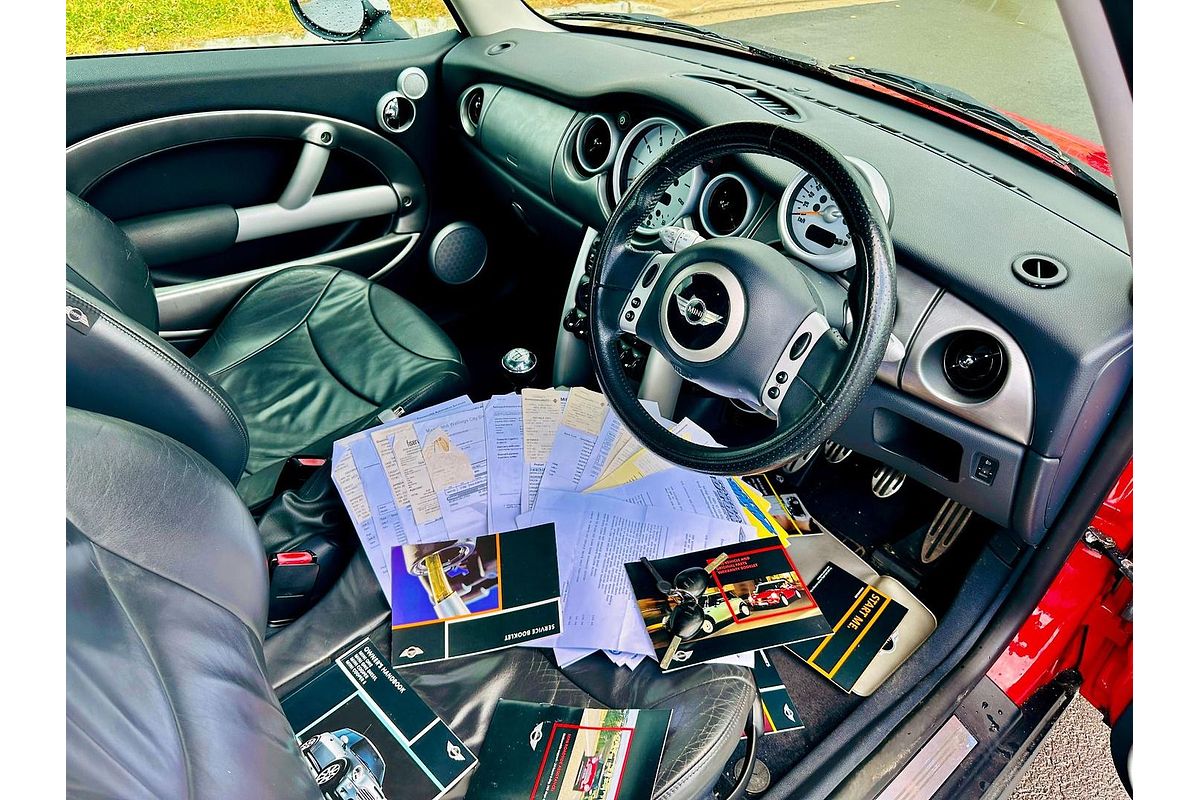 2004 MINI Cabrio Cooper S R52