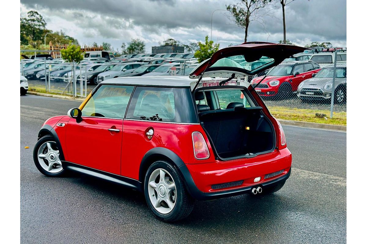 2004 MINI Cabrio Cooper S R52