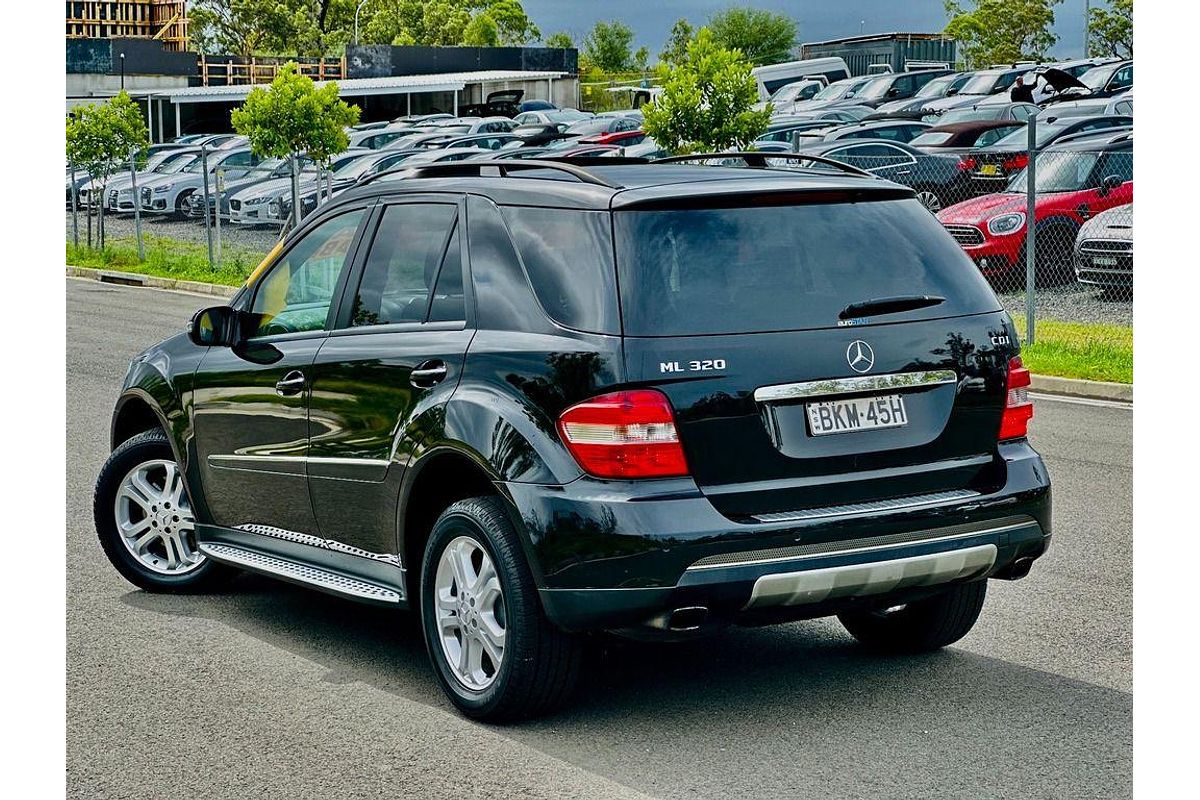 2006 Mercedes-Benz M-Class ML320 CDI W164