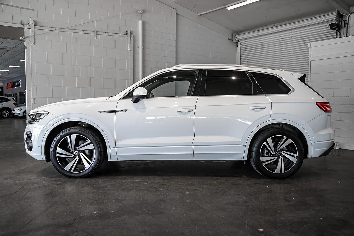 2021 Volkswagen Touareg 210TDI R-Line CR