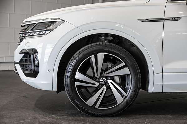 2021 Volkswagen Touareg 210TDI R-Line CR