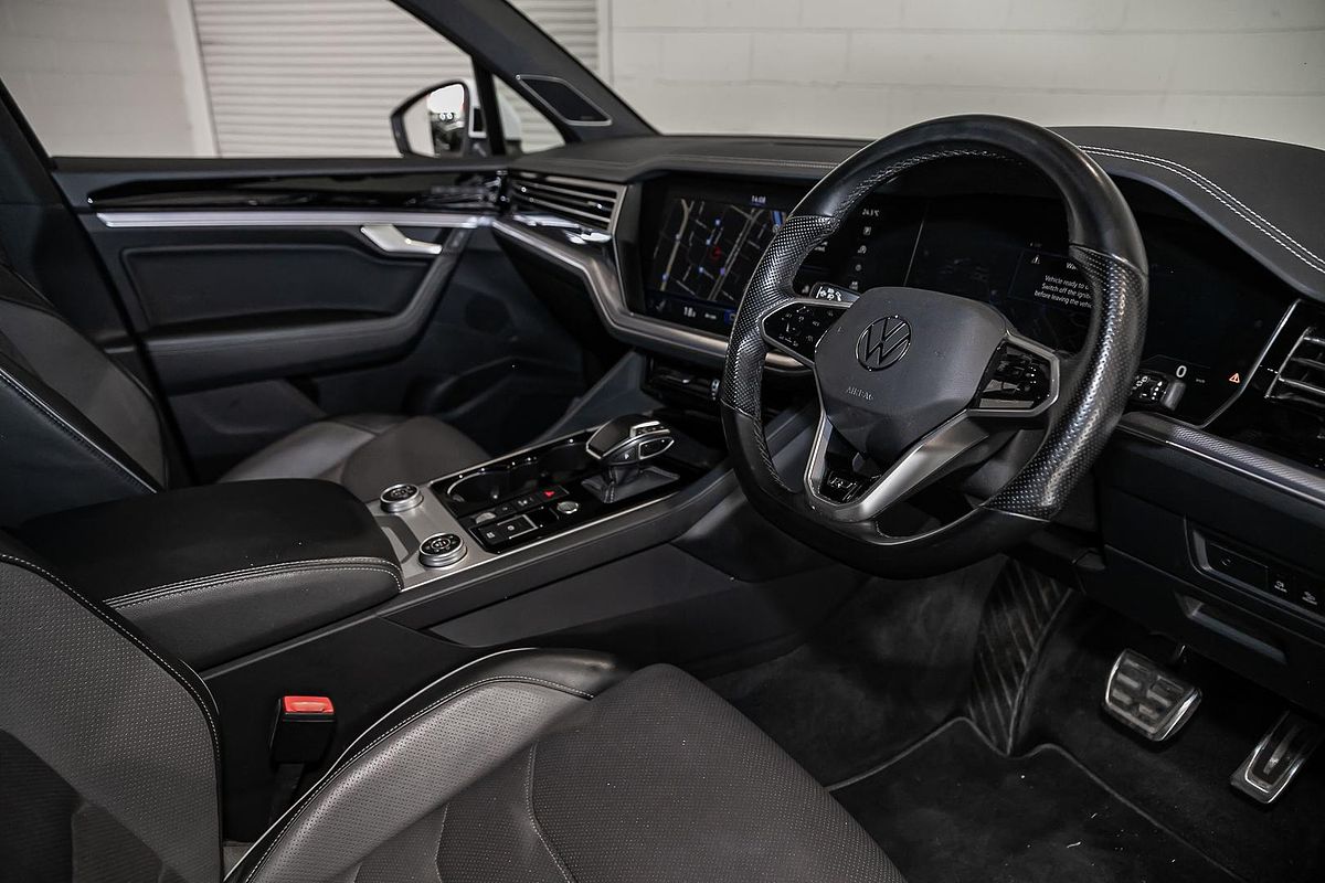 2021 Volkswagen Touareg 210TDI R-Line CR