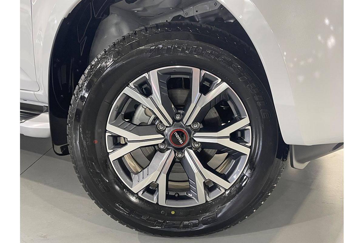 2023 Isuzu D-MAX LS-U  4X4