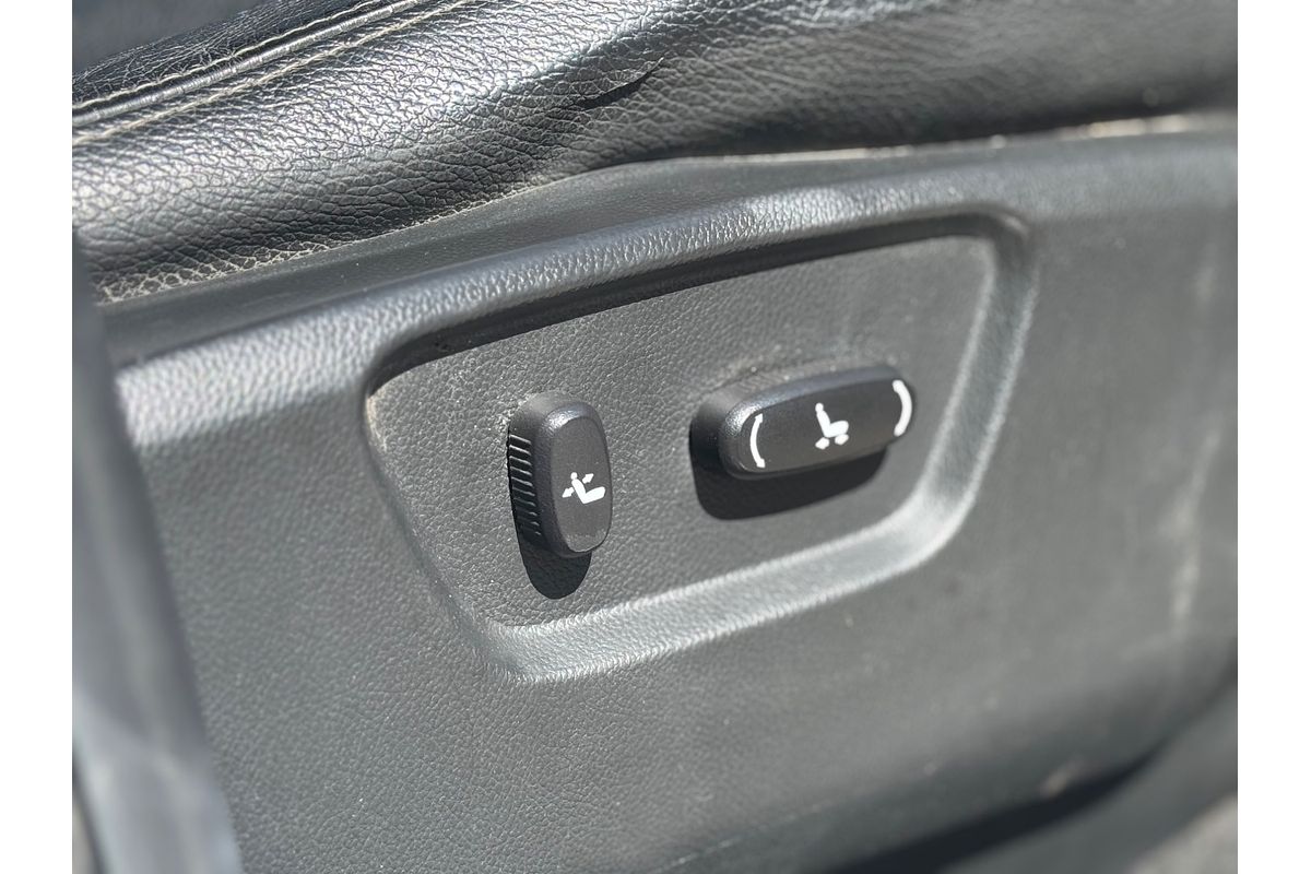 2012 Holden Captiva 7 LX CG Series II