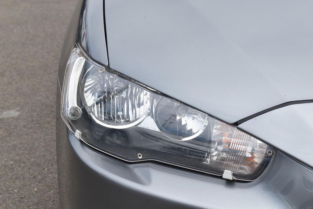2014 Mitsubishi Lancer ES Sport CJ