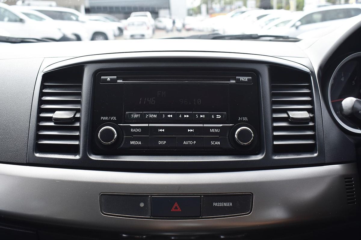 2014 Mitsubishi Lancer ES Sport CJ