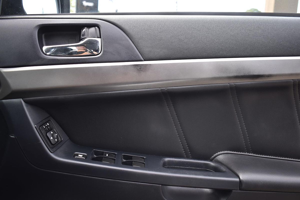 2014 Mitsubishi Lancer ES Sport CJ