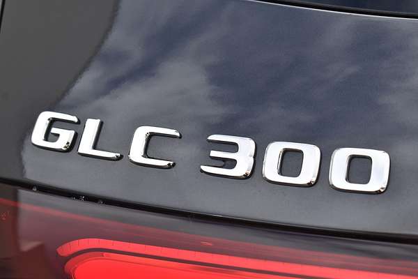 2024 Mercedes-Benz GLC-Class GLC300 X254