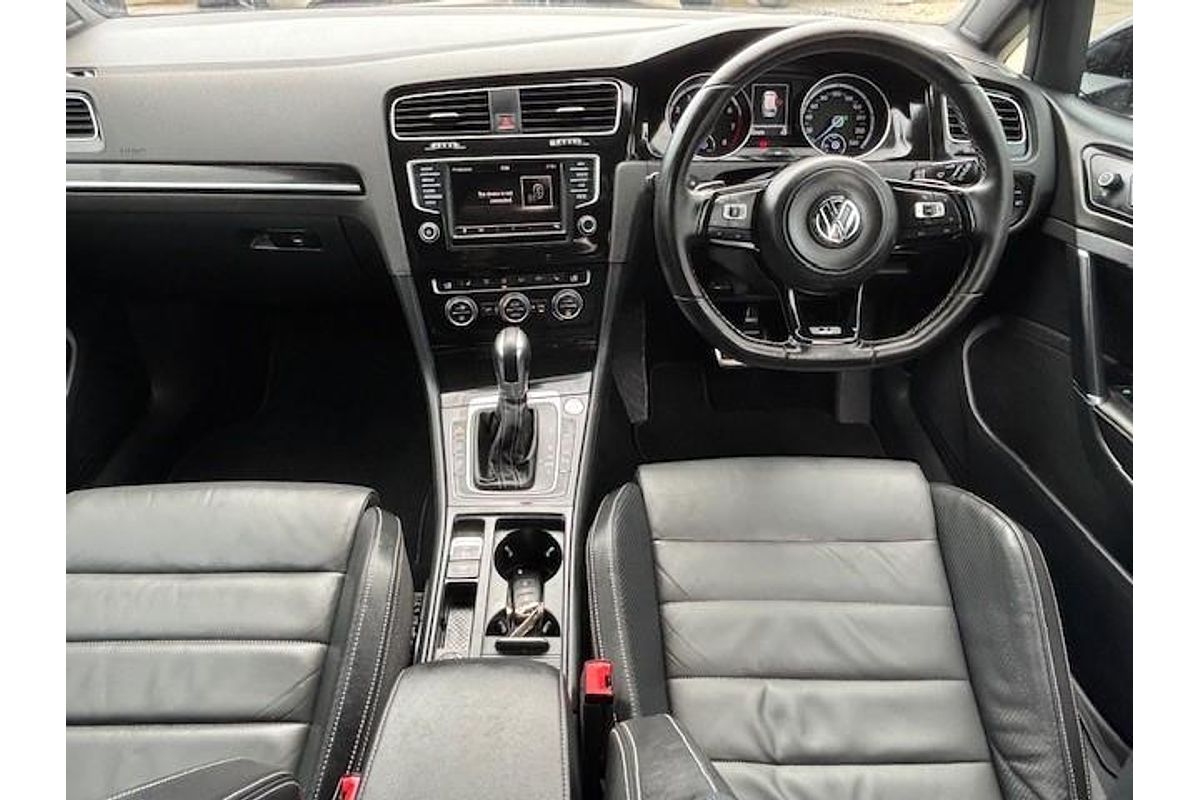 2015 Volkswagen Golf R Wolfsburg Edition 7