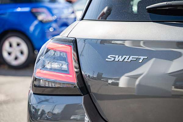 2024 Suzuki Swift Hybrid Plus UZ