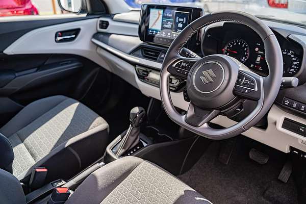 2024 Suzuki Swift Hybrid Plus UZ