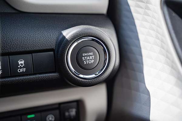 2024 Suzuki Swift Hybrid Plus UZ