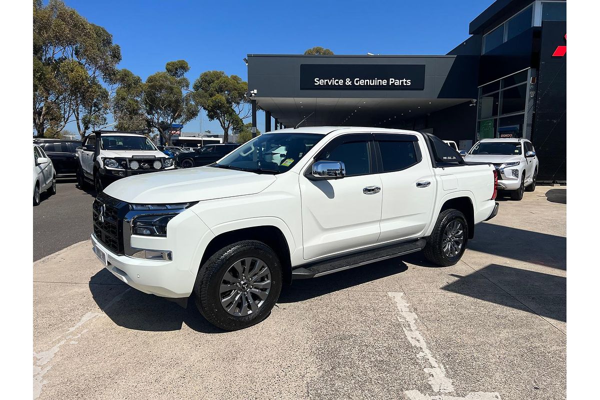 2024 Mitsubishi Triton GLS MV 4X4