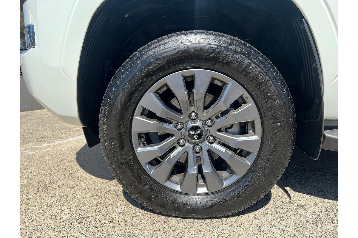 2024 Mitsubishi Triton GLS MV 4X4