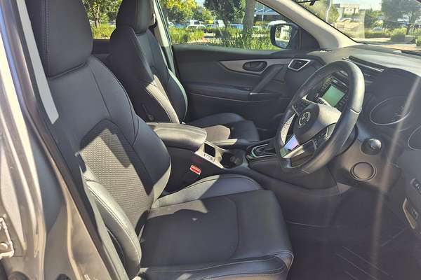 2019 Nissan QASHQAI ST-L J11 Series 2