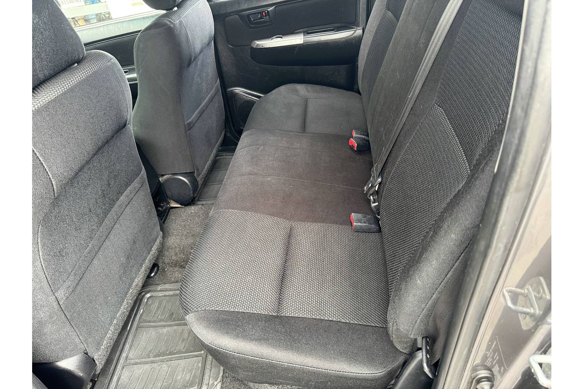 2014 Toyota Hilux SR5 KUN26R 4X4