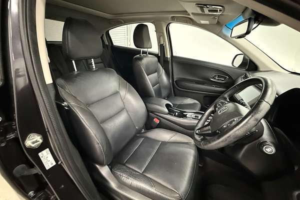 2016 Honda HR-V VTi-L