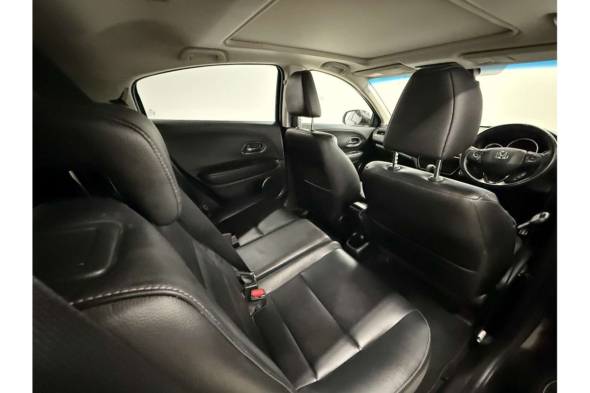 2016 Honda HR-V VTi-L