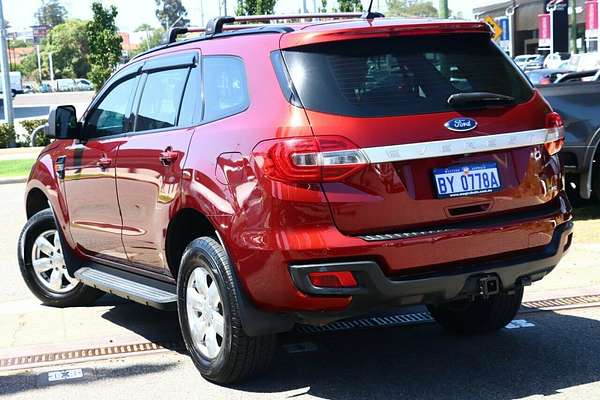 2017 Ford Everest Ambiente UA