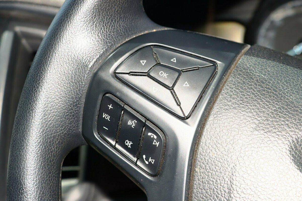 2017 Ford Everest Ambiente UA
