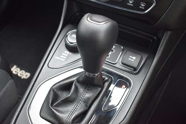 2019 Jeep Cherokee Limited KL